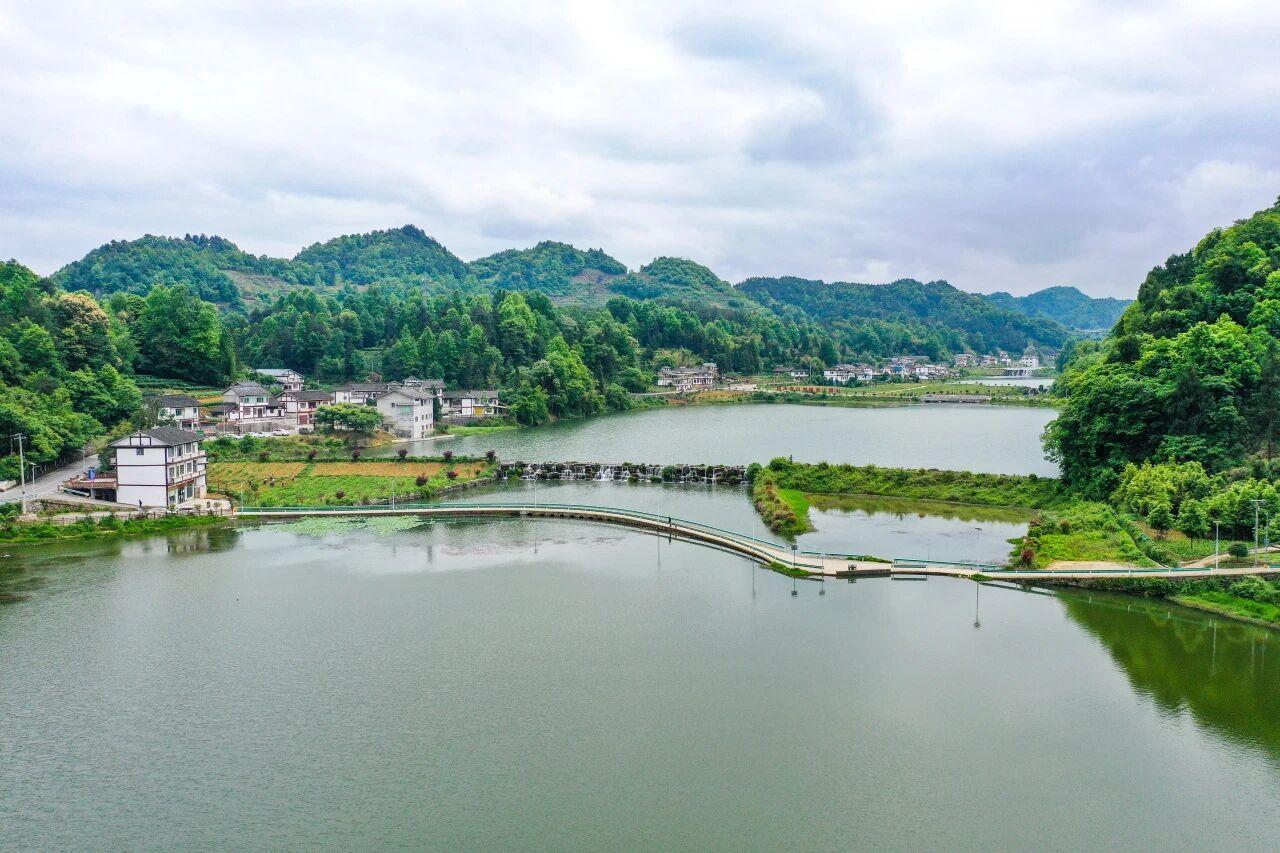 貴州省遵義市湄潭縣大溪溝生態(tài)清潔型小流域治理成效。潘希來 攝.jpg