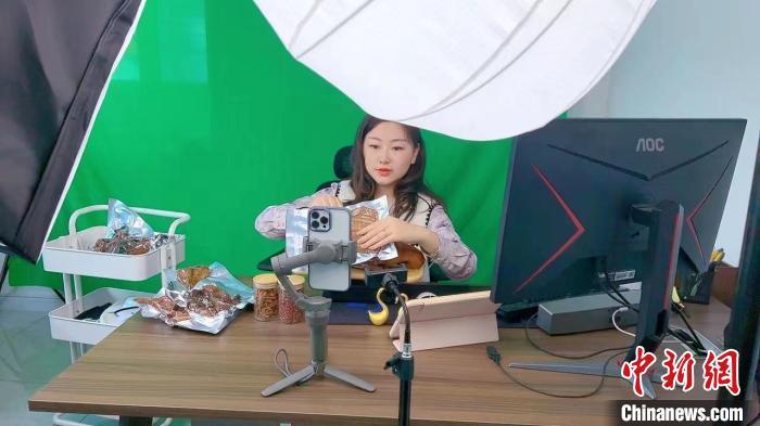 內(nèi)蒙古數(shù)字鄉(xiāng)村試點(diǎn)地區(qū)阿榮旗電商助農(nóng)從“個(gè)富”到“共富”