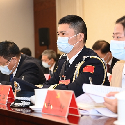 張文博：在監(jiān)區(qū)度過(guò)15個(gè)春節(jié)